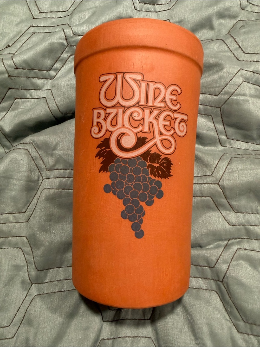 Gourmet Topf USA Terracotta  Wine Bucket  Grape Design